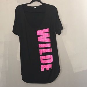 Ellie Wilde Fashion Show Tee Size Large